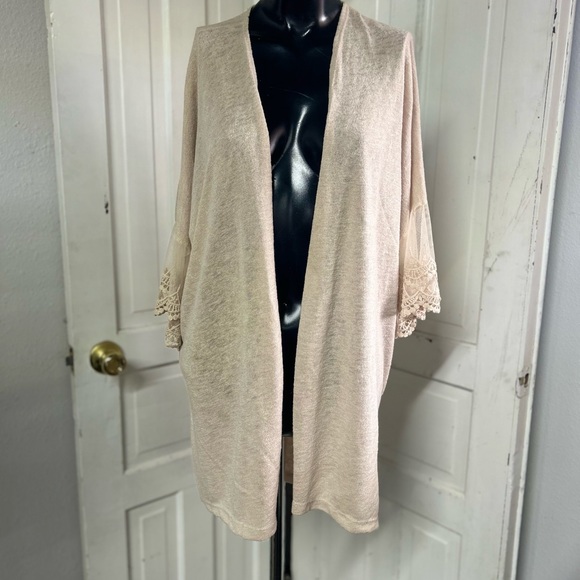 7th Ray Beige laced sleeve Cardigan new with tags large - Picture 1 of 6
